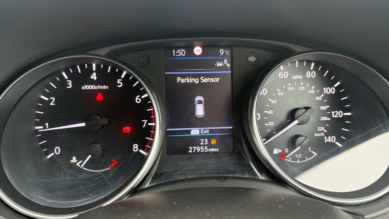 Nissan Qashqai 1.3 DiG-T N-Connecta 5dr Petrol Hatchback